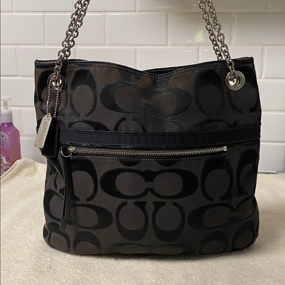 Coach signature monogram Crossbody bag with silver chain accent - Picture 1 of 15
